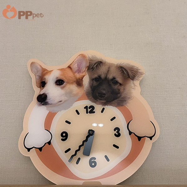 custom multi pet portrait clock